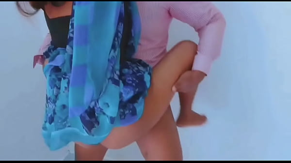 Indian Hot Saree Teacher Lift Hard Fuck With Student Homemade Indian Hot Saree Teacher Lift Hard Fuck With Student Homemade