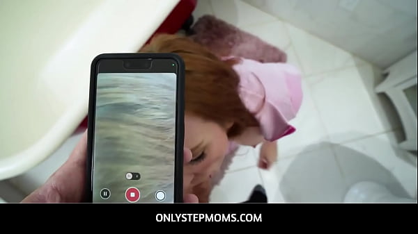 OnlyStepMoms Stepmom Sophia Locke Is Now Having A New Career Having Her Fans Lively With Sexy Videos OnlyStepMoms Stepmom Sophia Locke Is Now Having A New Career Having Her Fans Lively With Sexy Videos