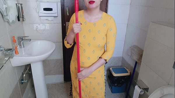 Even About Kamwali Bai, The Person Had Put His Hands On His Nipples New Indian Porn Video Xxx