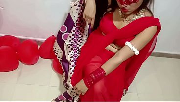 Newly Married Indian Wife In Red Sari Celebrating Valentine With Her Desi Husband Full Hindi Best XXX Newly Married Indian Wife In Red Sari Celebrating Valentine With Her Desi Husband Full Hindi Best XXX